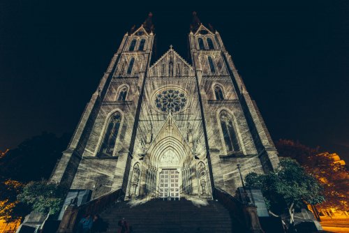 В Праге прошёл зрелищный фестиваль света SIGNAL, который вам обязательно нужно посетить в следующем году! (9 фото)