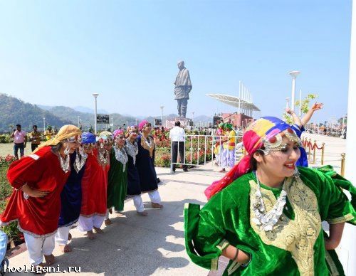 <br />
				Статуя Единства, возведённая в Индии, является крупнейшей статуей в мире (5 фото)<br />
							